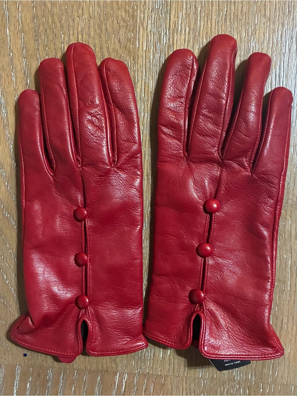 Women's Red Leather Button-Detail Gloves